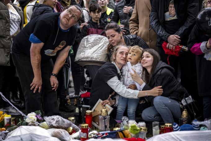 Rob Engelaar - Stille tocht in Kerkrade voor de vermoorde Gino