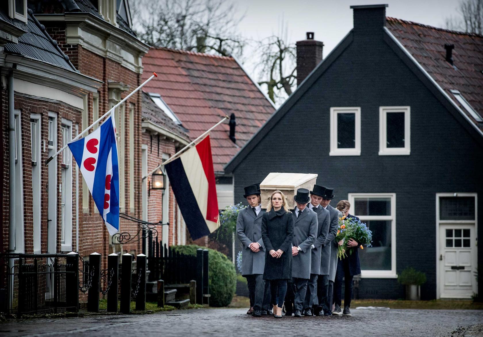 Uitvaart Aart Staartjes