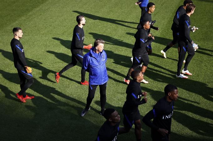 Coach Louis van Gaal tijdens een trainingssessie van het Nederlands elftal op de KNVB Campus. ANP / Maurice van Steen