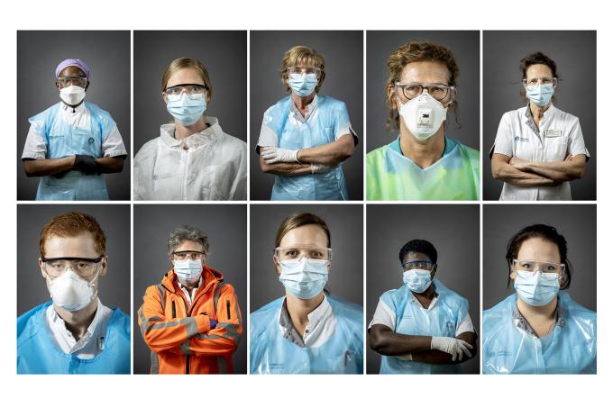 Een selectie foto's van het zorgpersoneel Catharina Ziekenhuis door Koen van Weel en Robin van Lonkhuijsen.