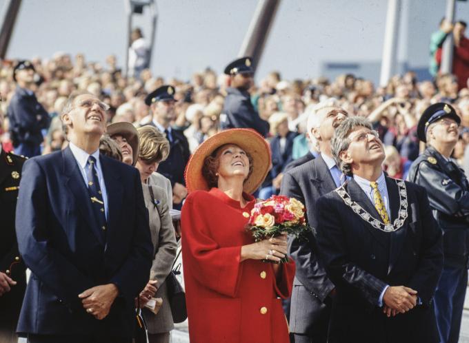 Koningin Beatrix opent Erasmusbrug in Rotterdam, 4 september 1996