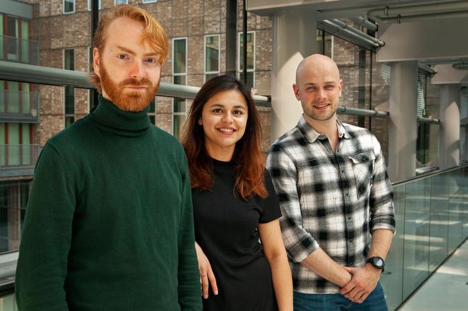 Trainees Simon, Sousan en Ron (van links naar rechts). Foto: Stephan van den Bos